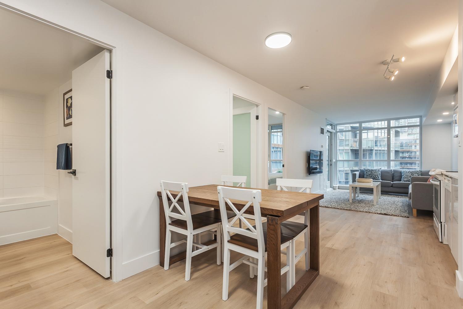 Cozy 2Br Close To Cn Tower & Harbourfront Toronto Exterior photo
